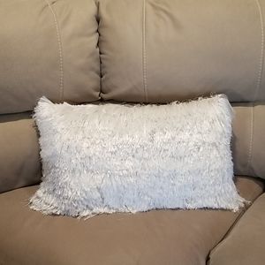 Decorative pillow